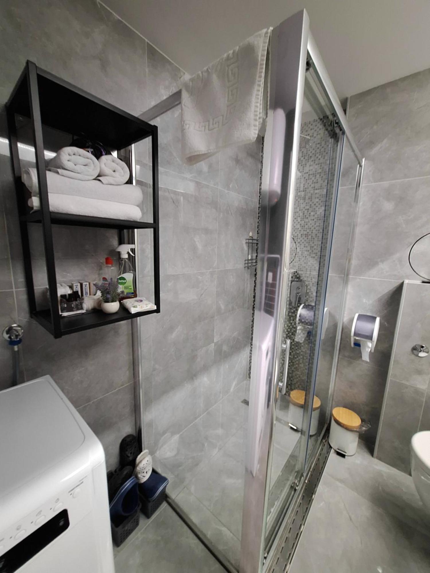 Apartman Orhideja With Free Parking Saraybosna Dış mekan fotoğraf